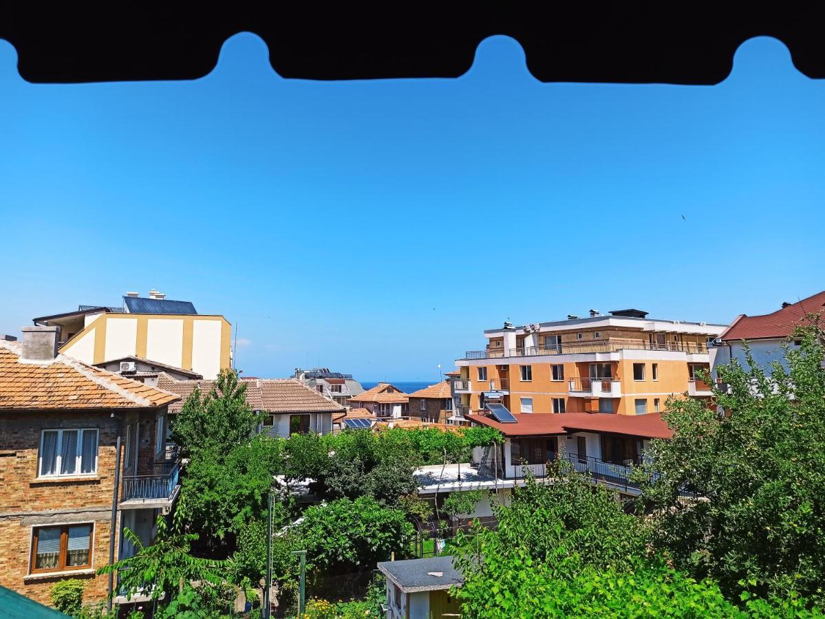 Pink Guest House Obzor Extérieur photo